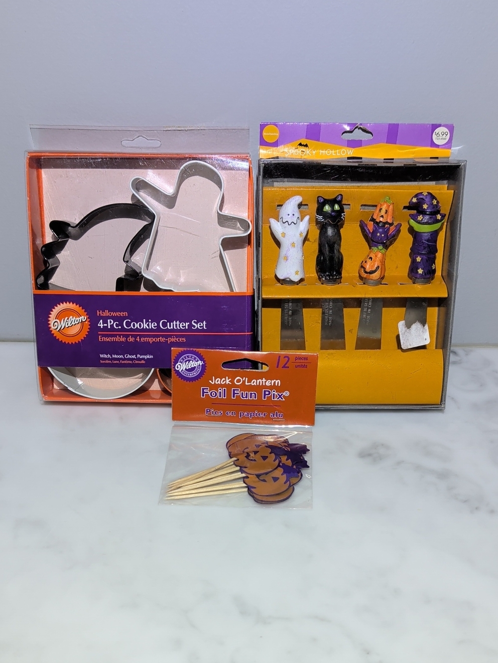 Halloween Cookie Cutters Set /  Cookie Cutters, Spreaders, Picks